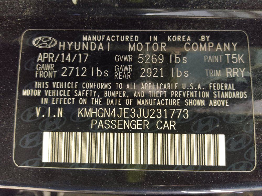 Used 2018 Genesis G80 3.8 RWD image 33