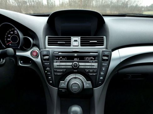 Used 2010 Acura TL w/ Technology Package image 6