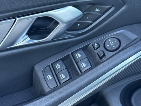 Used 2023 BMW 330e 330e w/ Driving Assistance Package image 14