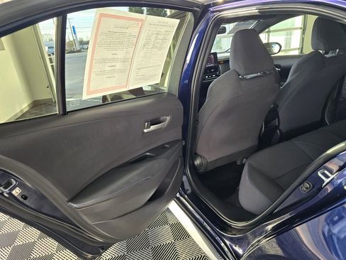 Used 2022 Toyota Corolla SE image 36