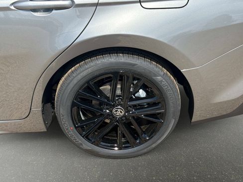 New 2026 Toyota Camry SE FWD image 10