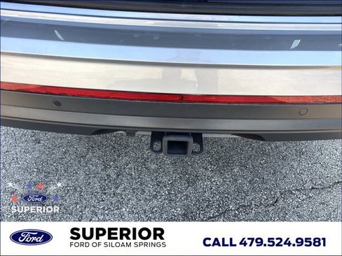 Used 2025 Volkswagen Atlas SEL AWD/4WD image 9