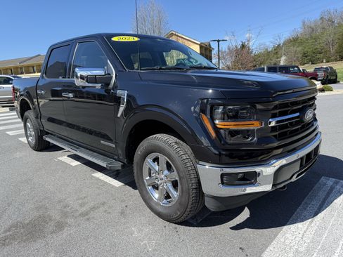 Used 2024 Ford F150 XLT w/ Equipment Group 302A MID image 3