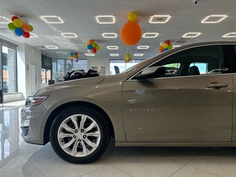 Used 2022 Chevrolet Malibu LT image 8