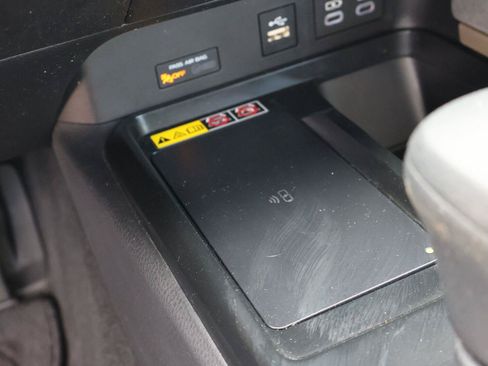 Used 2025 Toyota Camry LE w/ Convenience Package FWD image 24