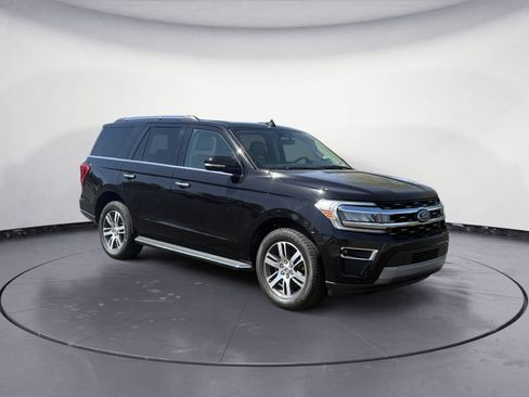 Used 2022 Ford Expedition Limited RWD image 7