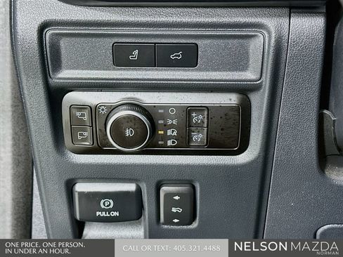 Used 2023 Ford Expedition Platinum AWD/4WD image 11