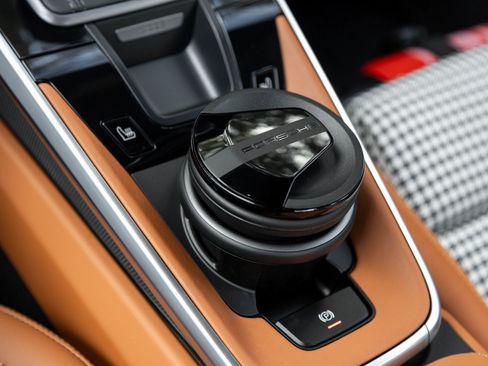 Certified 2023 Porsche 911 Sport Classic image 31