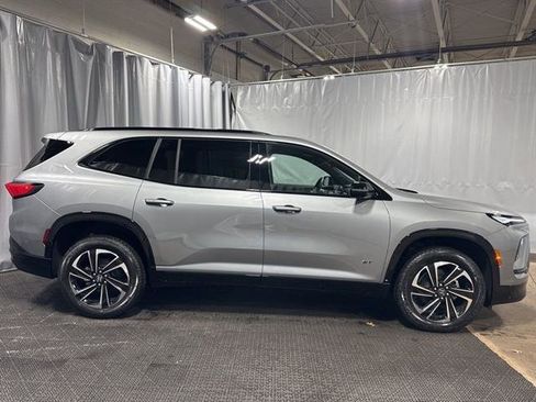 New 2026 Buick Enclave Sport Touring image 2