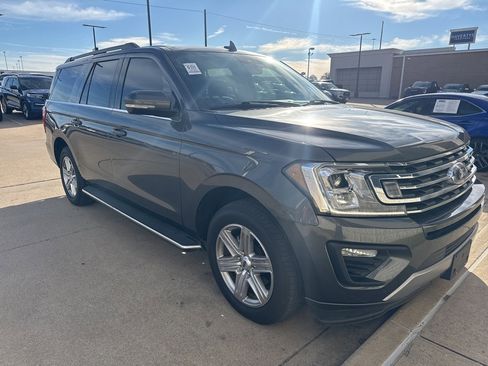 Used 2020 Ford Expedition Max XLT w/ Equipment Group 202A image 3