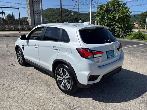 Used 2024 Mitsubishi Outlander Sport ES AWD/4WD image 3
