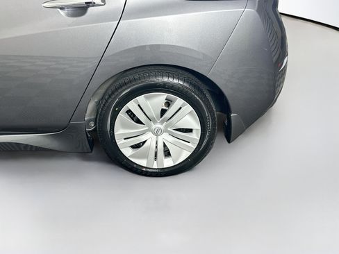 Used 2024 Nissan Leaf S FWD image 11
