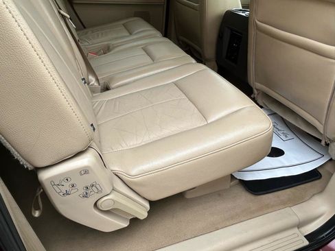 Used 2010 Ford Expedition EL 4WD image 11
