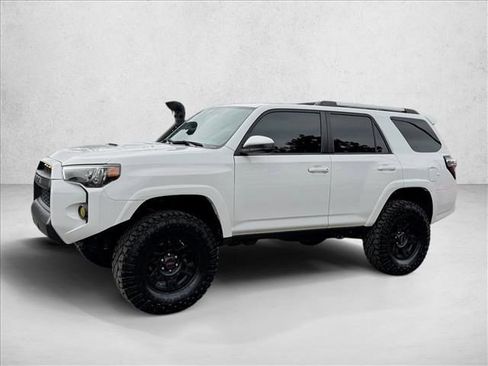 Used 2016 Toyota 4Runner Trail image 1
