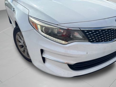 Used 2018 Kia Optima EX w/ Premium Package FWD image 26