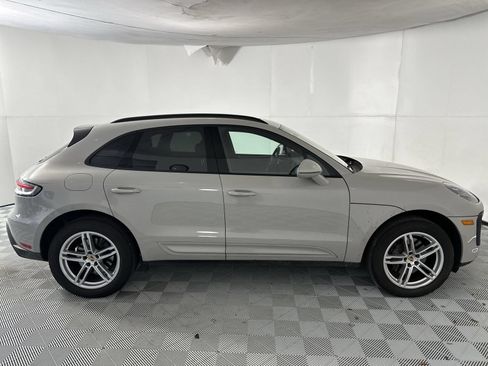 Used 2023 Porsche Macan AWD/4WD image 9