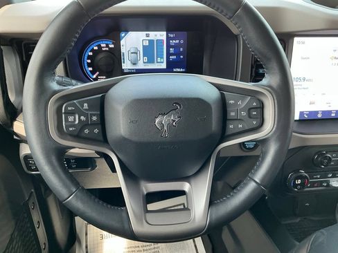 Used 2024 Ford Bronco Wildtrak AWD/4WD image 43
