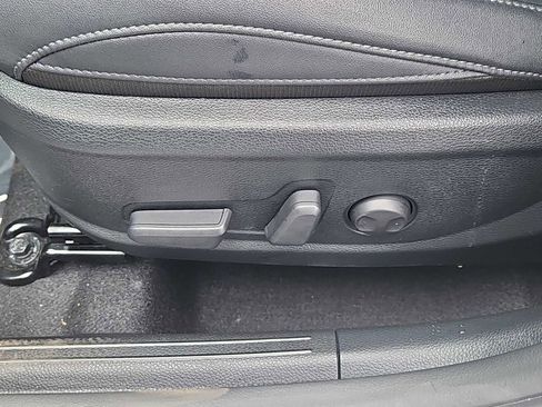 Used 2024 Kia Seltos SX image 21