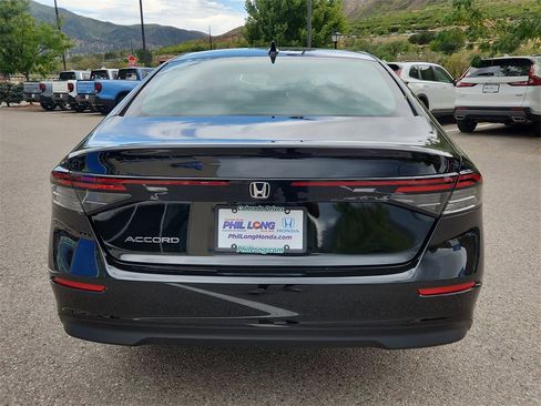 New 2025 Honda Accord SE image 6