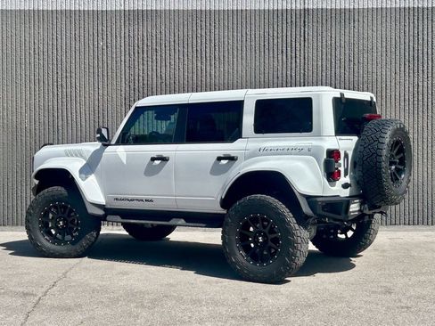 New 2025 Ford Bronco Raptor w/ Interior Carbon Fiber Pack AWD/4WD image 4