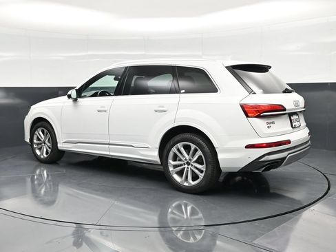 Used 2025 Audi Q7 3.0T Premium Plus AWD/4WD image 8