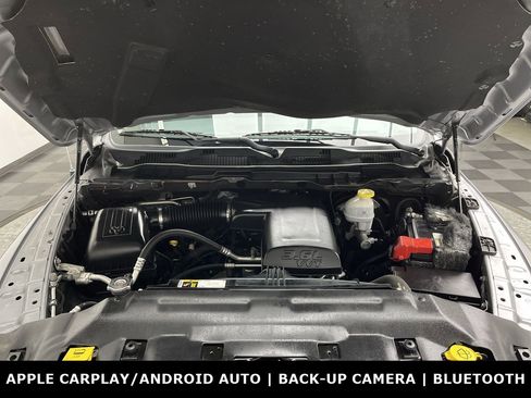 Used 2020 RAM 1500 Classic SLT AWD/4WD image 24