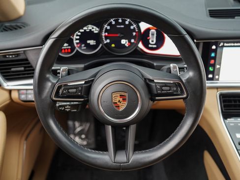 Used 2022 Porsche Panamera Platinum Edition image 27