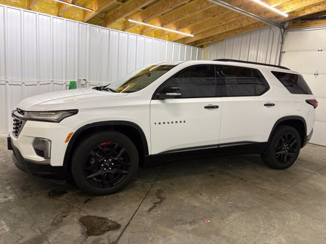 Used 2023 Chevrolet Traverse Premier w/ Redline Edition AWD/4WD image 4