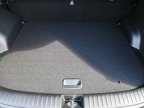 New 2025 Kia Seltos SX w/ SX Sunroof Package image 24