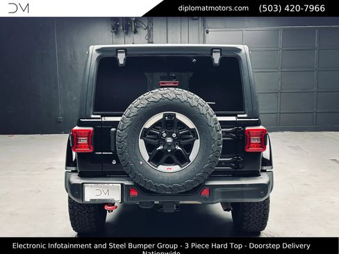 Used 2018 Jeep Wrangler Unlimited Rubicon AWD/4WD image 6