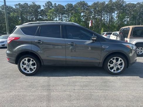 Used 2016 Ford Escape Titanium image 8