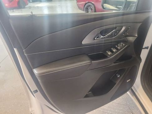 Used 2023 Chevrolet Traverse Premier w/ LPO, Floor Liner Package AWD/4WD image 15