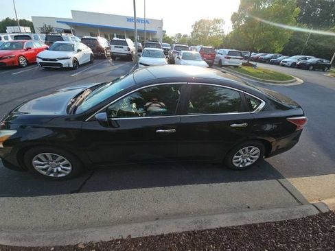 Used 2015 Nissan Altima 2.5 S w/ Power Driver Seat Package FWD image 1