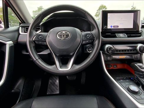 Used 2024 Toyota RAV4 Adventure AWD/4WD image 6