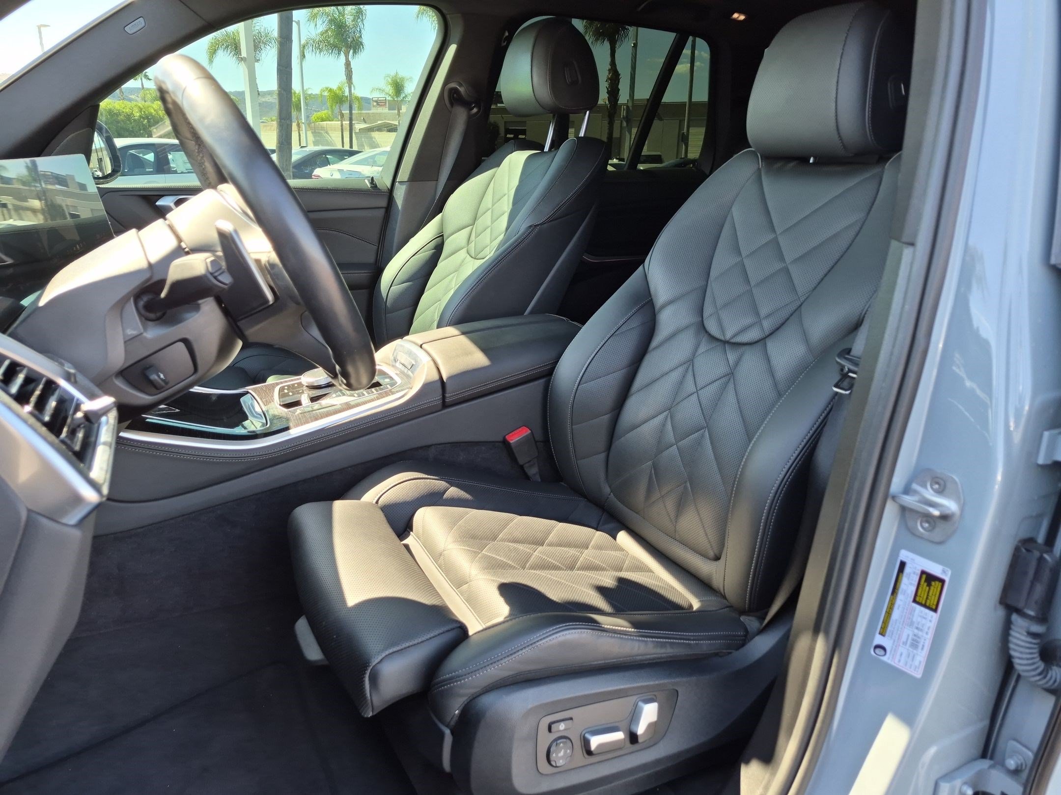 Certified 2024 BMW X5 sDrive40i w/ M Sport Package RWD image 16