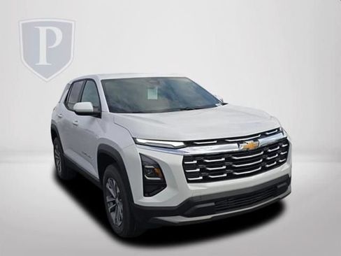 New 2026 Chevrolet Equinox LT FWD image 13