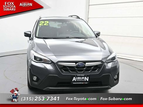 Used 2022 Subaru Crosstrek 2.5i Limited w/ Moonroof Package 2 AWD/4WD image 3