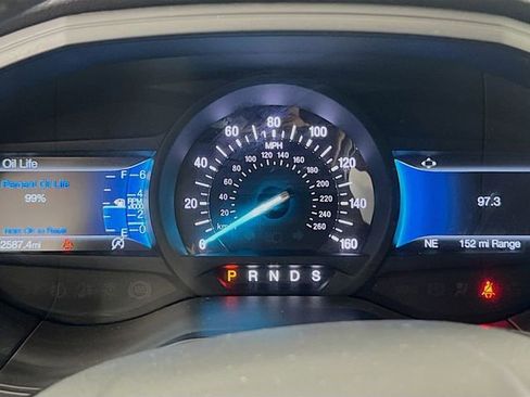 Used 2024 Ford Edge SEL image 13