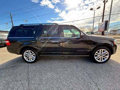 Used 2016 Ford Expedition EL Platinum image 6