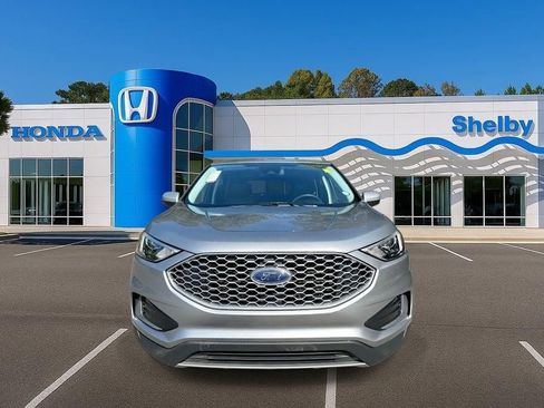 Used 2024 Ford Edge SEL AWD/4WD image 3
