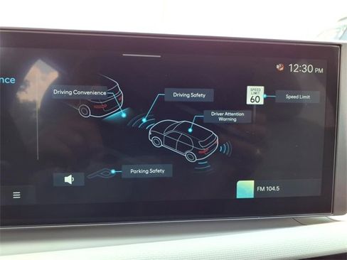 New 2025 Hyundai Tucson SEL image 9