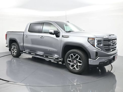 Used 2024 GMC Sierra 1500 SLT w/ SLT Premium Plus Package AWD/4WD image 7