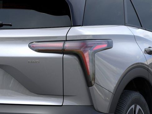 New 2025 Chevrolet Blazer EV LT image 11