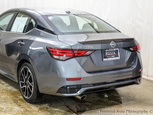 Used 2024 Nissan Sentra SR w/ SR Premium Package image 4