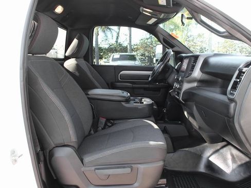 Used 2022 RAM 2500 Tradesman image 33