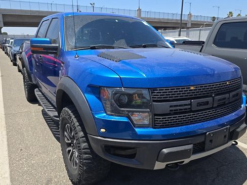 Used 2013 Ford F150 Raptor w/ Luxury Equipment Group AWD/4WD image 3