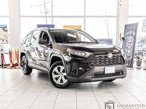 Used 2020 Toyota RAV4 LE w/ All Weather Liner Package AWD/4WD image 3