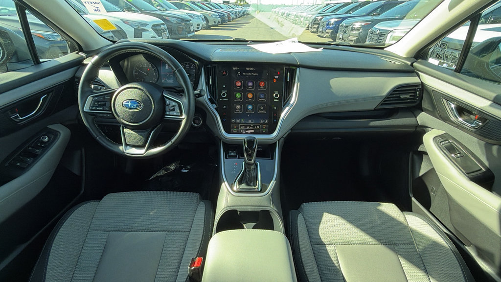 Certified 2025 Subaru Outback Premium AWD/4WD image 12