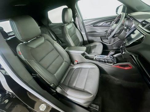 Used 2023 Chevrolet TrailBlazer RS w/ Convenience Package image 7