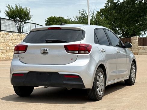 Used 2021 Kia Rio S FWD image 8